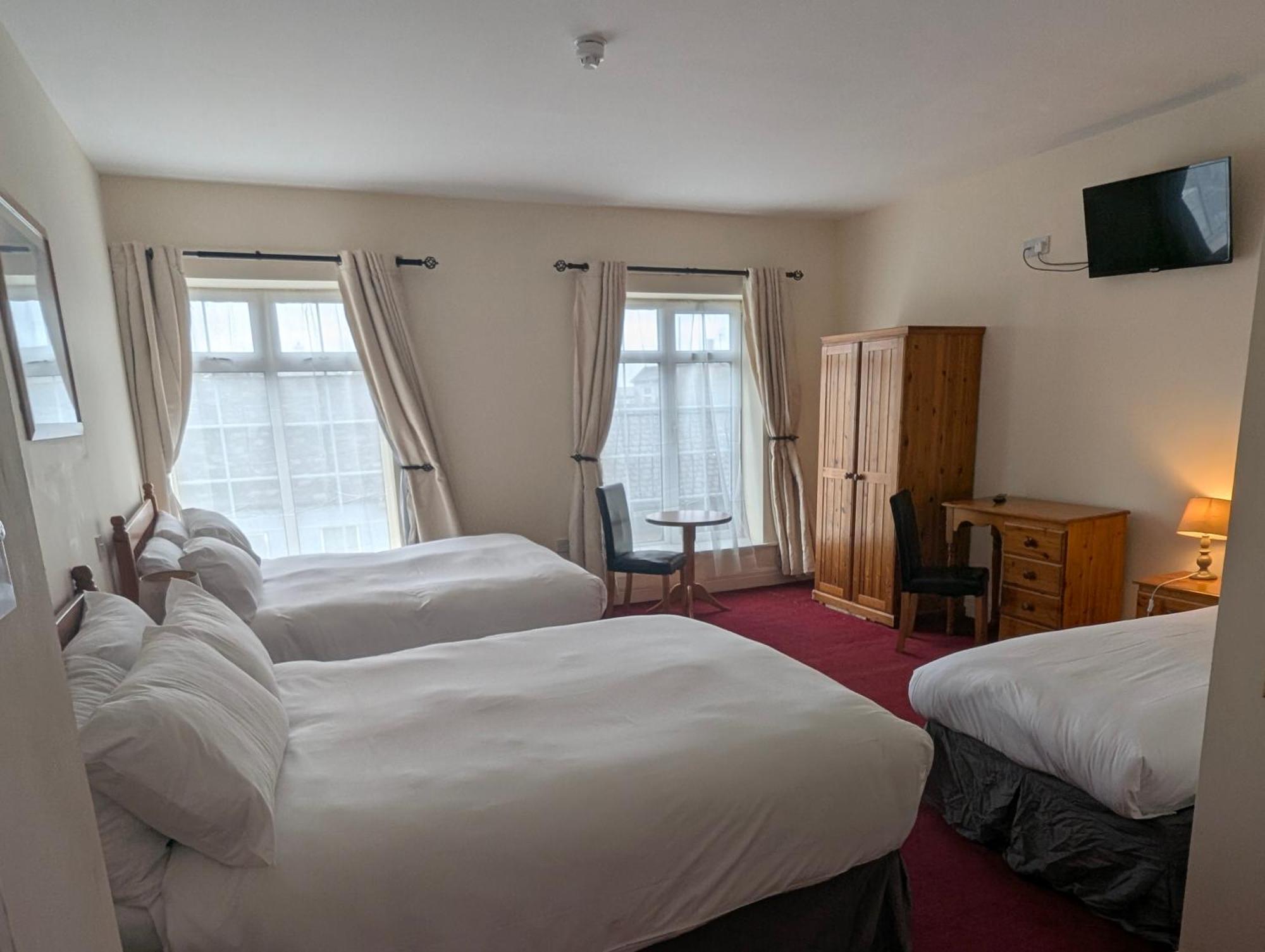 The Western Hotel كلاريموريس المظهر الخارجي الصورة